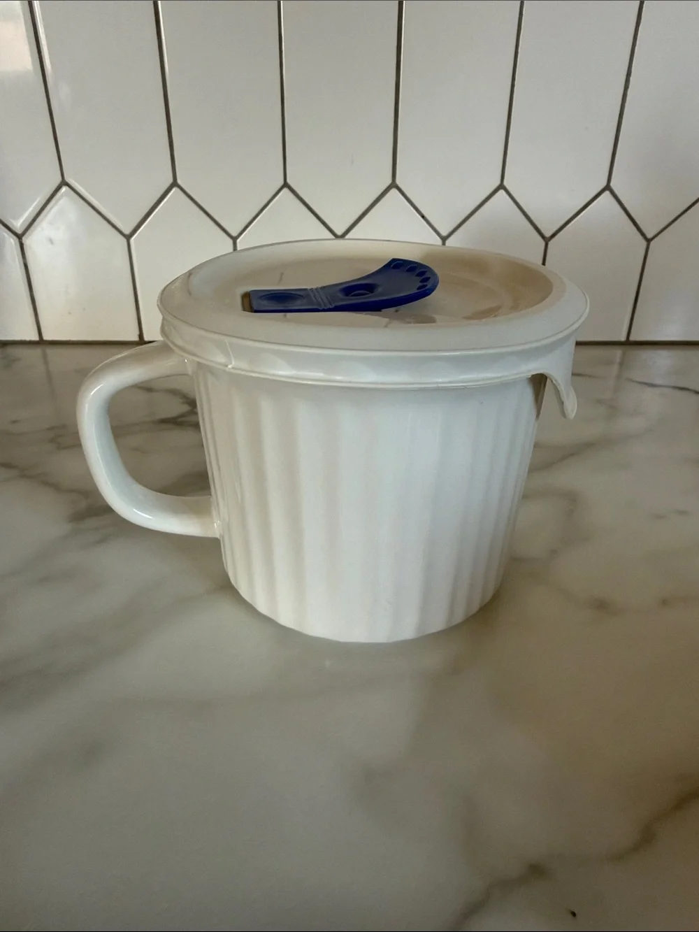 Corning Ware French White Microwave & Oven Soup Mug W/Vented Lid 20oz